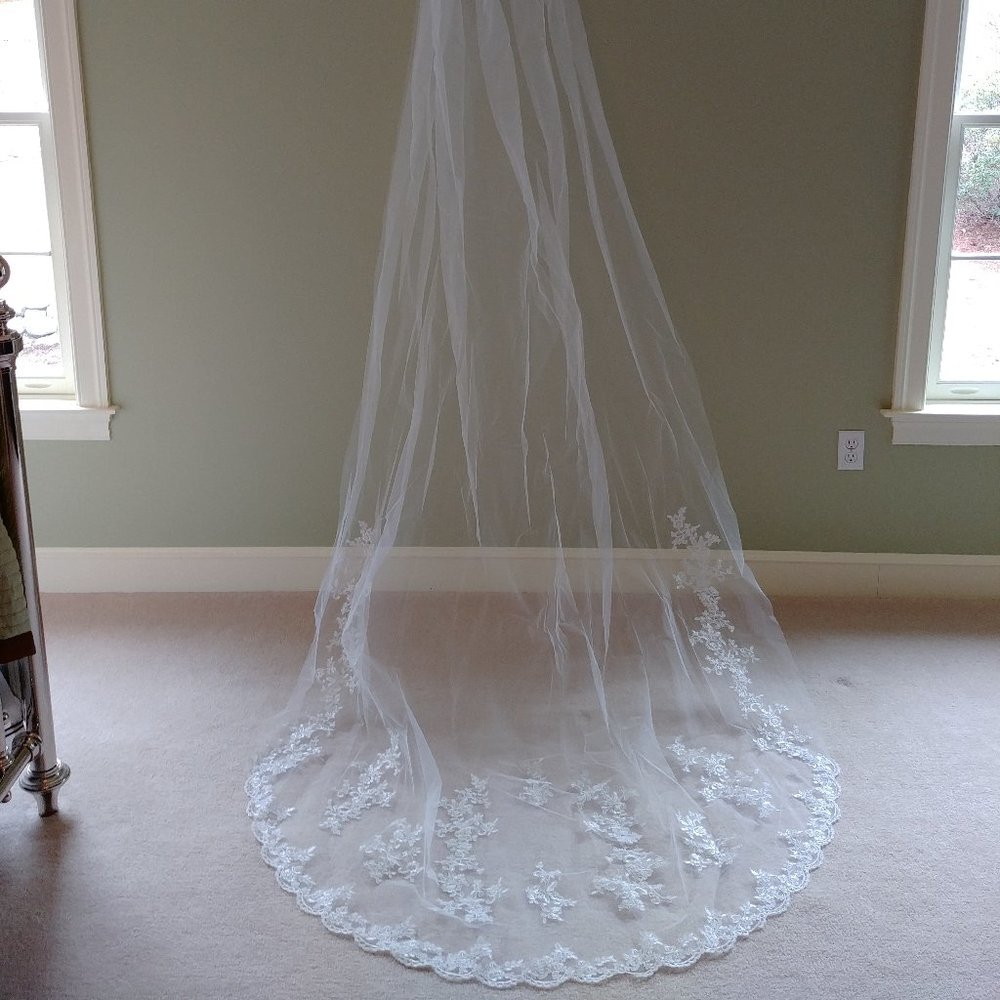 White Lace Veil